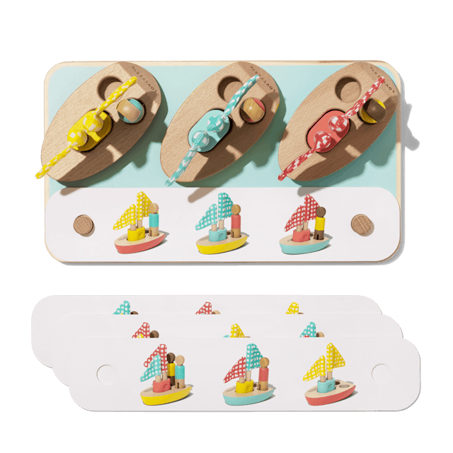 Encuentra el patrón: juego de barcos y tarjetas